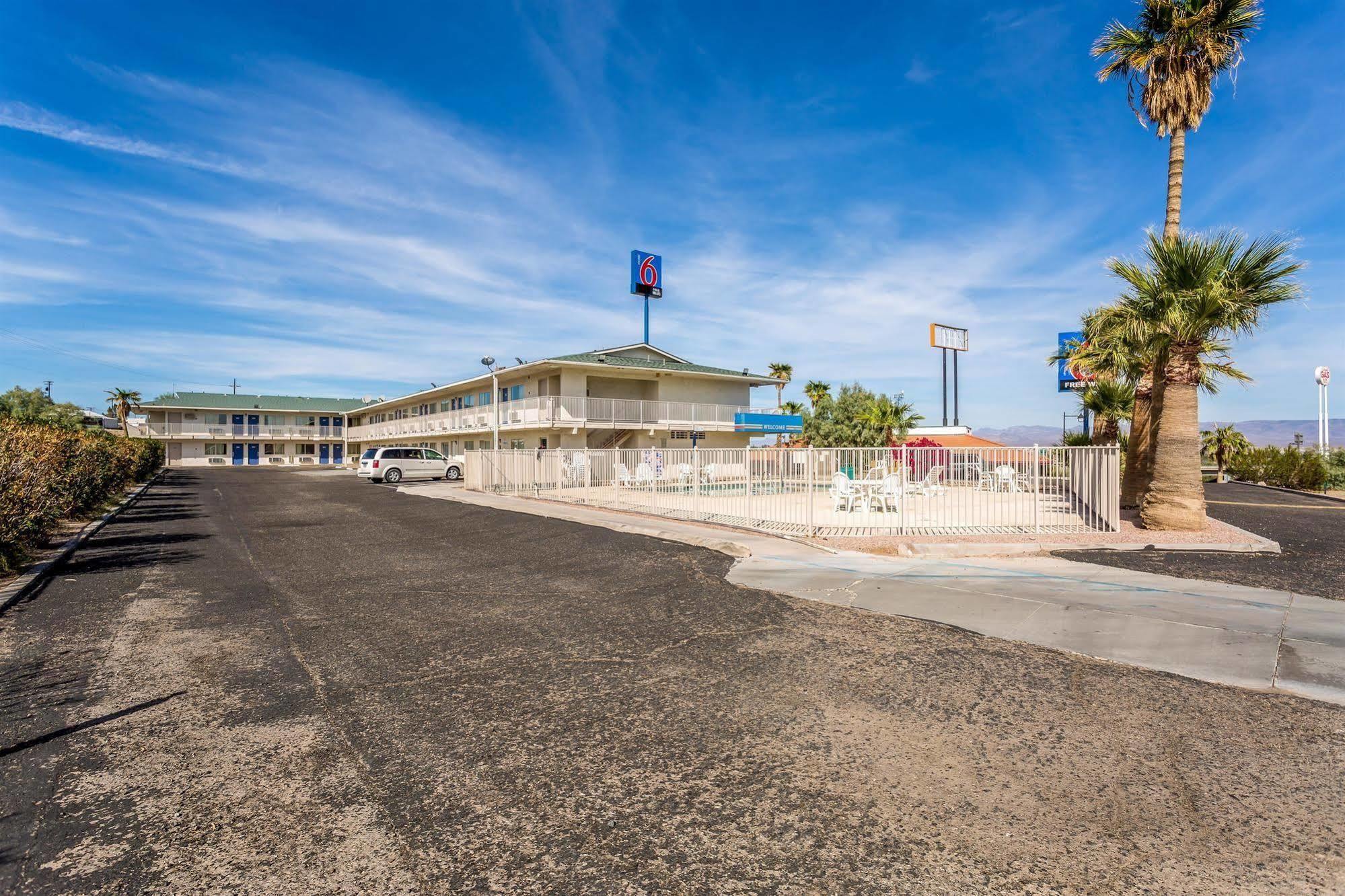 Motel 6-Needles, Ca Экстерьер фото