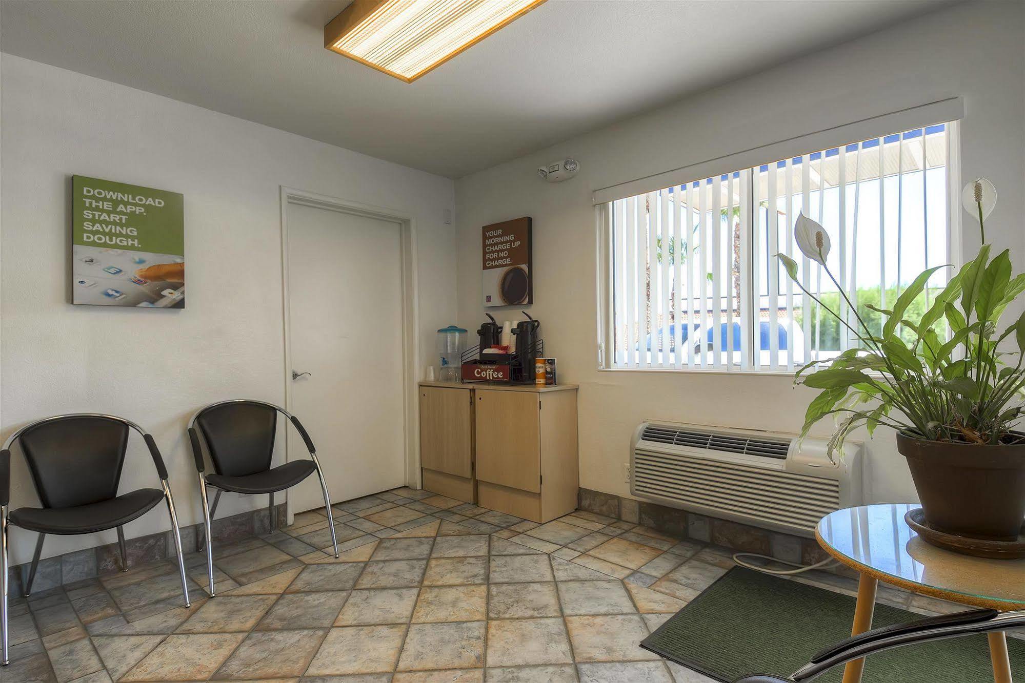 Motel 6-Needles, Ca Экстерьер фото