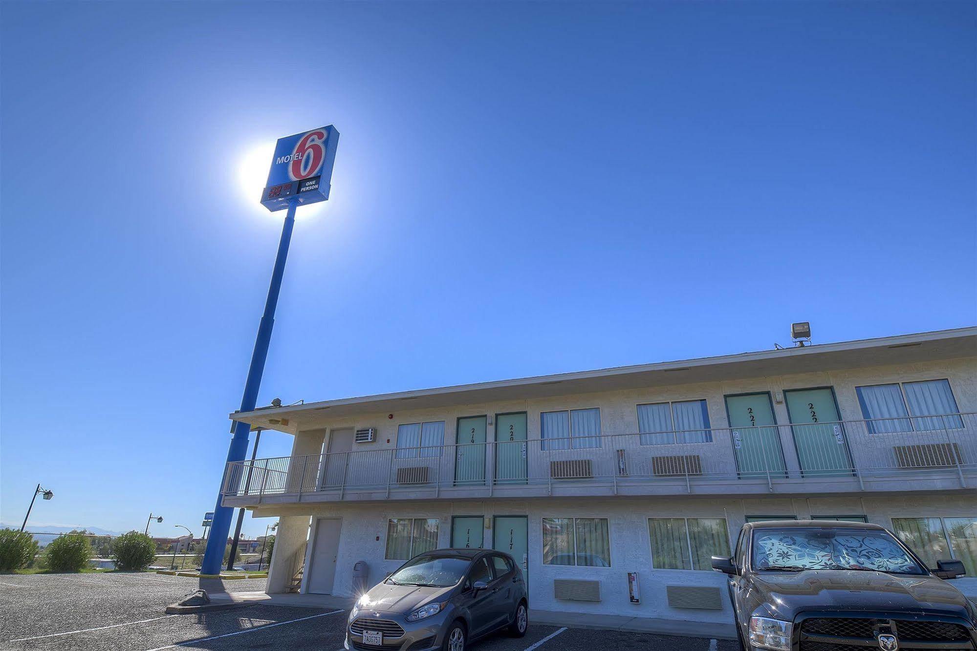 Motel 6-Needles, Ca Экстерьер фото